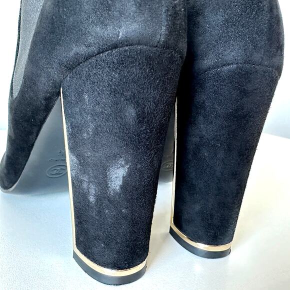 CHANEL Black Suede Gold Logo Chelsea Heel Ankle Boots IT 39.5 - Picture 14 of 16